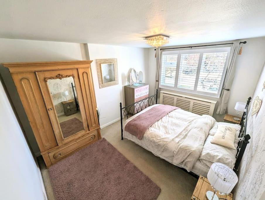 Spacious Lovely 3 Bed House In Keyworth Nottingham Suit Contractors Or Family Exteriör bild